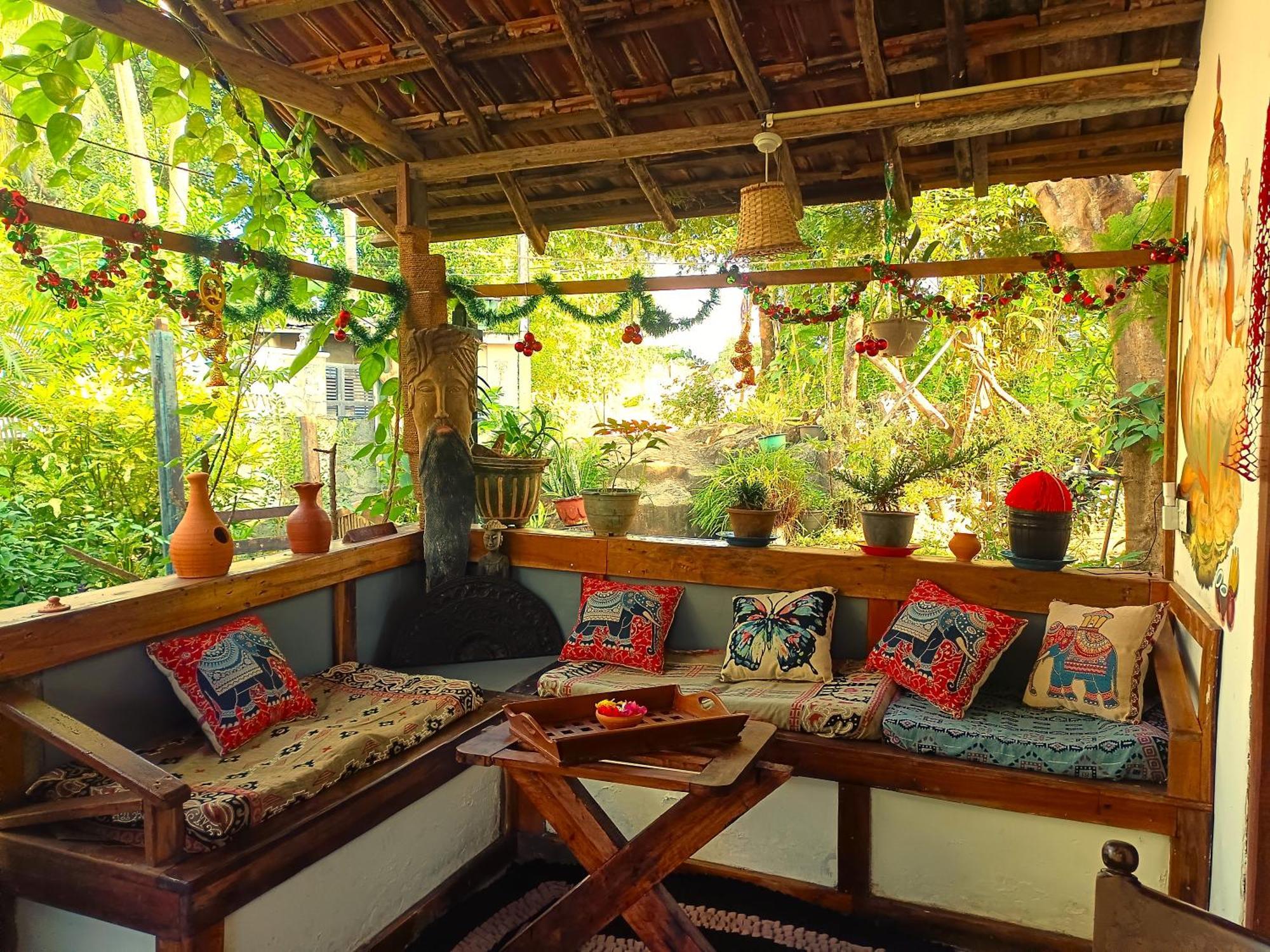 Mamisa Cafe, Home Stay Habarana Exteriör bild